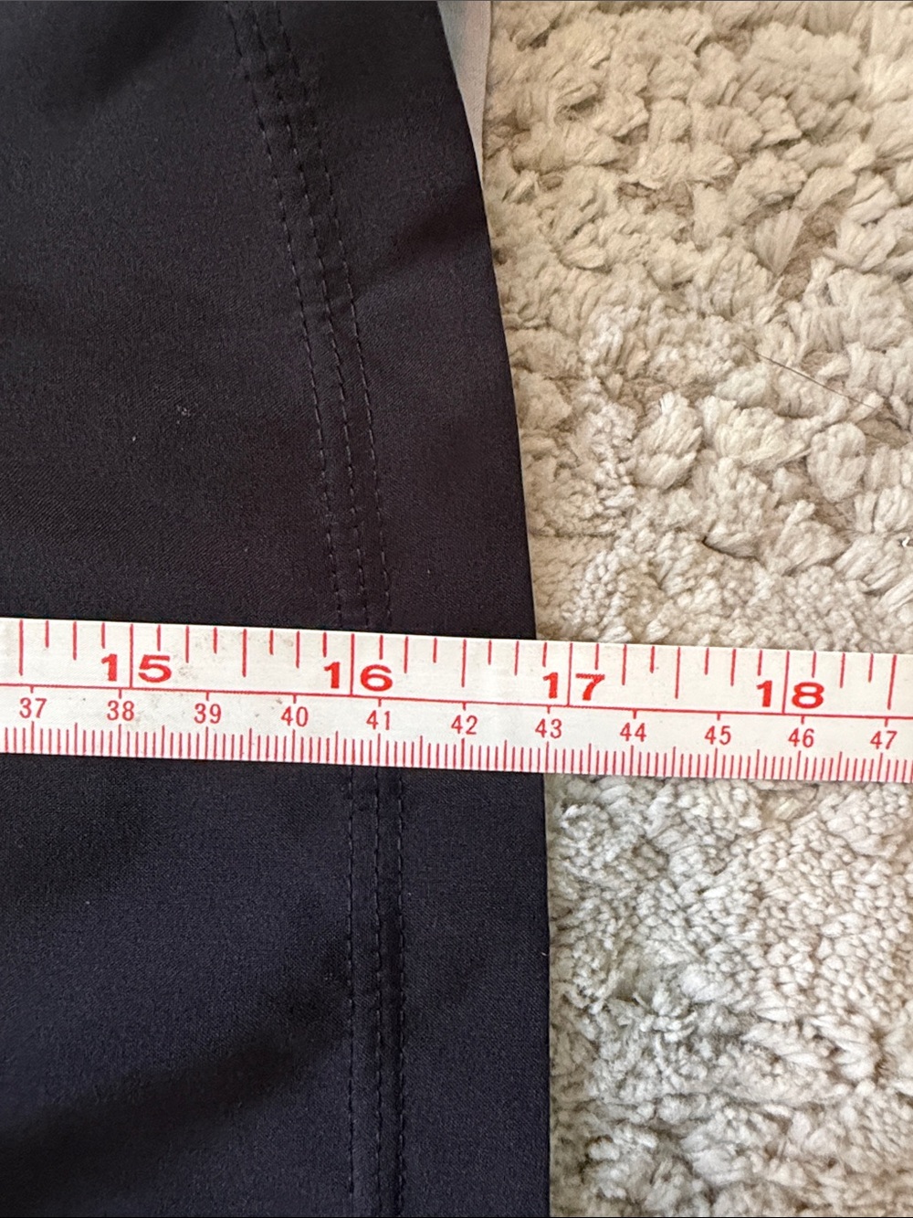 VUORI Kore Shorts Lined Men's Size M Black with White/Gray Side Stripe - Picture 8 of 11
